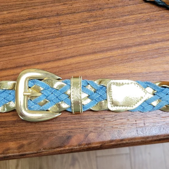 Large Belt - Picture 3 of 7
